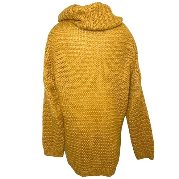 Made Italy Mustard Open Knit Sweater Mohair Blend Slouchy Turtle Neck Sz L/XL - Picture 3 of 10